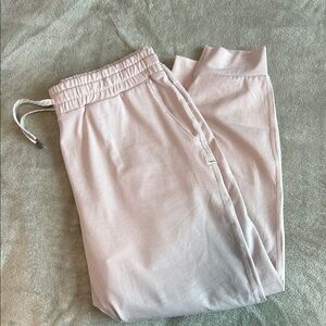 Vuori Performance Joggers